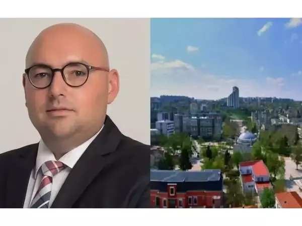 Кметът Добрин Добрев изтегли жребия, с който бе определено „Бебе на годината 2023”