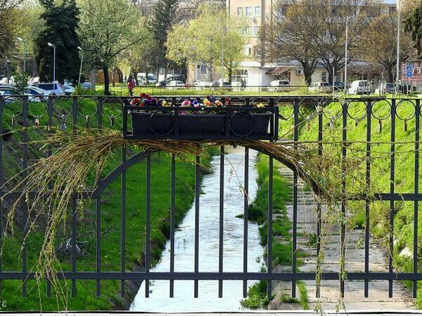 Подписаха споразумение за осигуряване на средства за ремонт на коритото на река Бели Лом