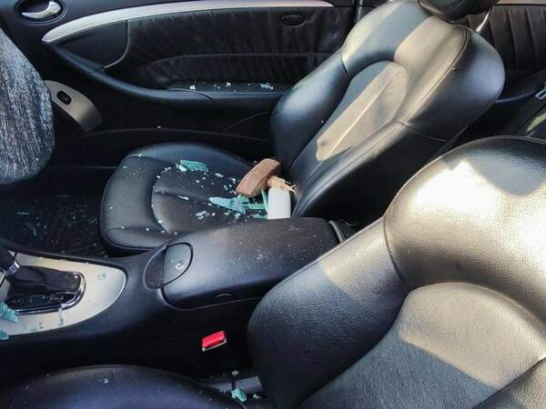 Обран е паркиран автомобил в бизнес зона „Перистър“