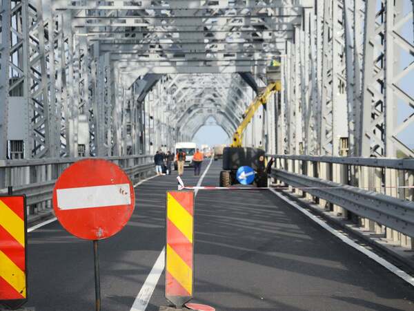 Продължава ремонтът на Дунав мост при Русе