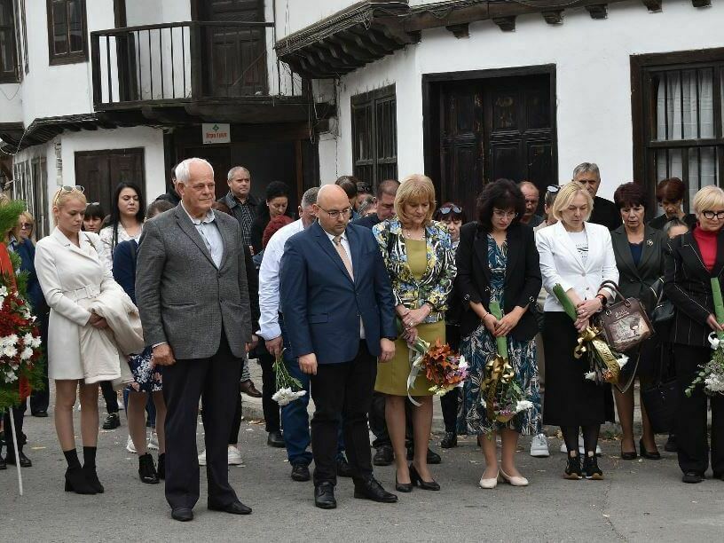 Почит към първия кмет на Разград