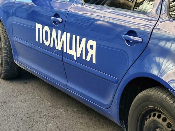 Заловиха мъж, увредил автомобили