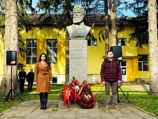 Поклон пред делото на Ботев в Кубрат
