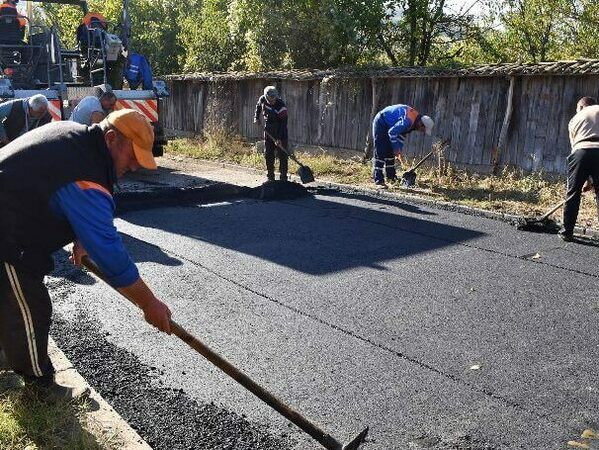 Обновяват 11 улици в община Лозница