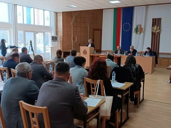 Почасовата грижа в община Кубрат ще продължи