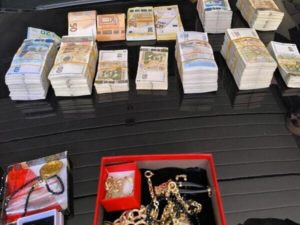 Разбиха група за романтични измами