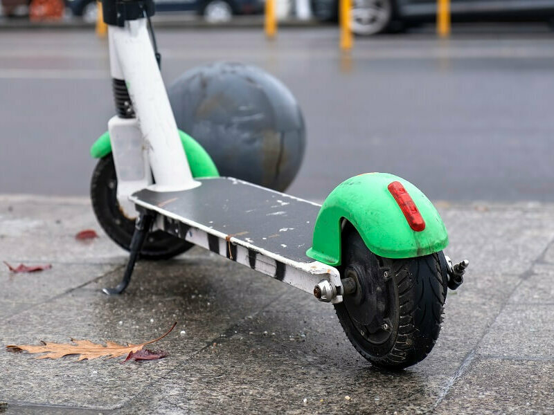 Забрани за водачите на тротинетки в Лозница