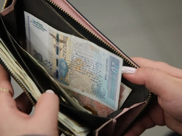 Близо 15% от жителите на областта са бедни