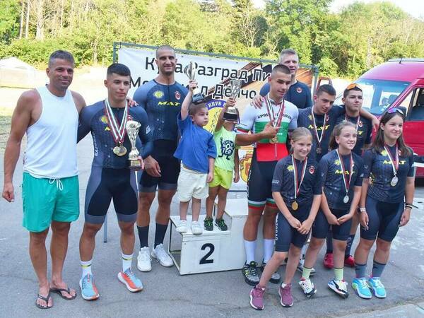 Национален рекорд за колоездача Павел Николов