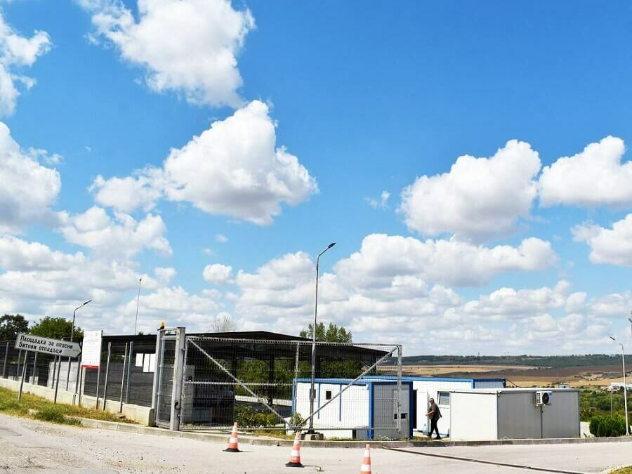 Къде да предадем опасни отпадъци и стара техника