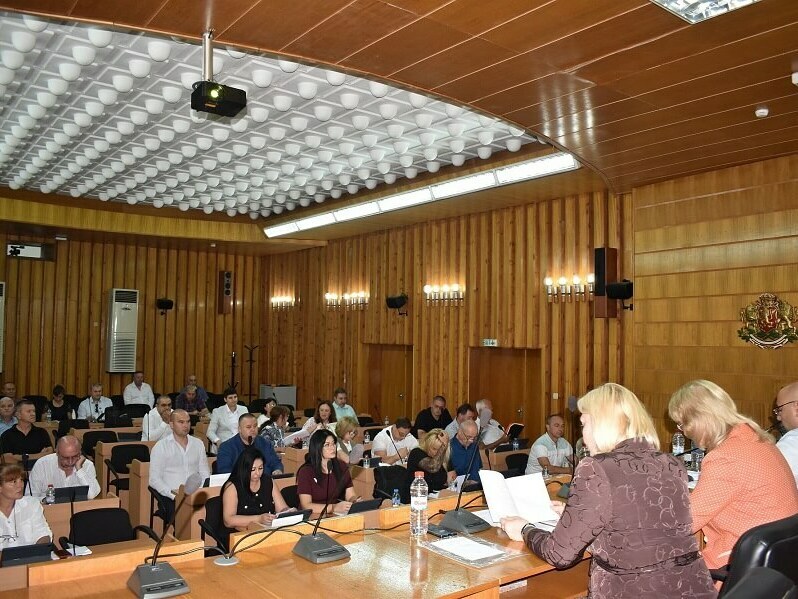 Повече средства за стимулиране на талантливи деца