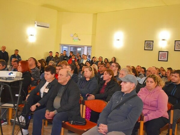 17 работодатели участваха в трудова борса