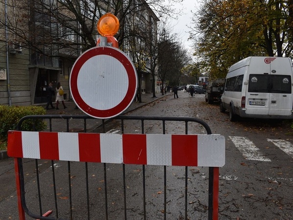 Забрана за движение по участък от ул. „Марица“