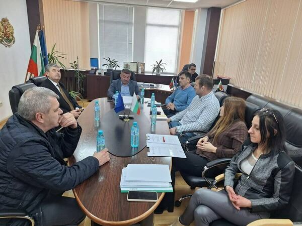 Без сериозни проблеми при прехода от лев в евро