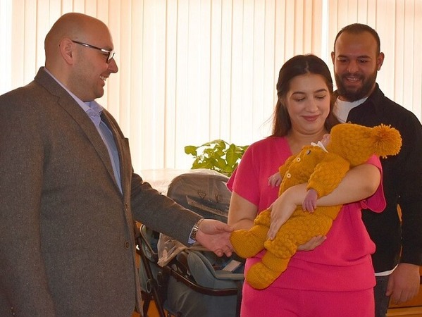 Дарове за бебе, родено в Деня на Разград