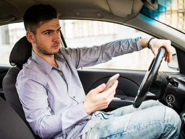 Засилени проверки за предпазни колани и каски