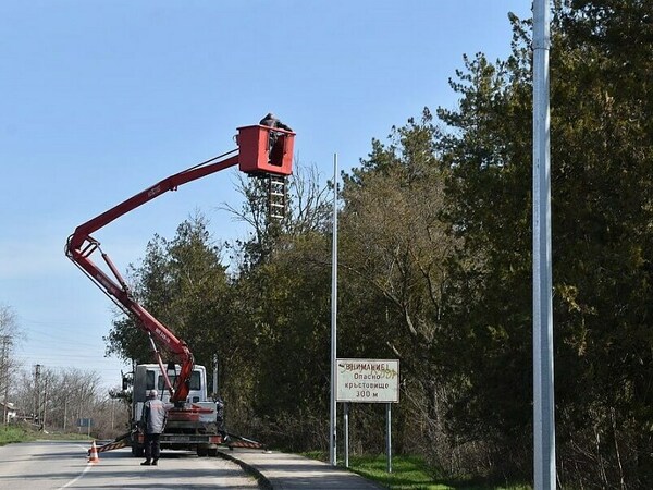 Ново осветление на изхода на Разград към Исперих
