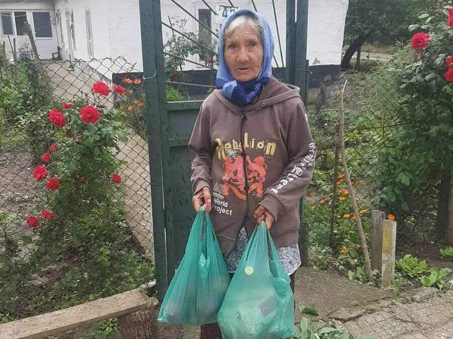 Помощ за Великден за 150 семейства