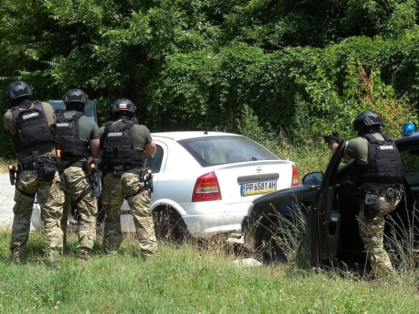 Промени в движението заради тактическо учение