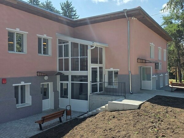 Нова социална услуга за 15 души с физически увреждания
